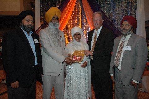 Congressman George Radonovich with Guru Nanak: His Life and Teachings